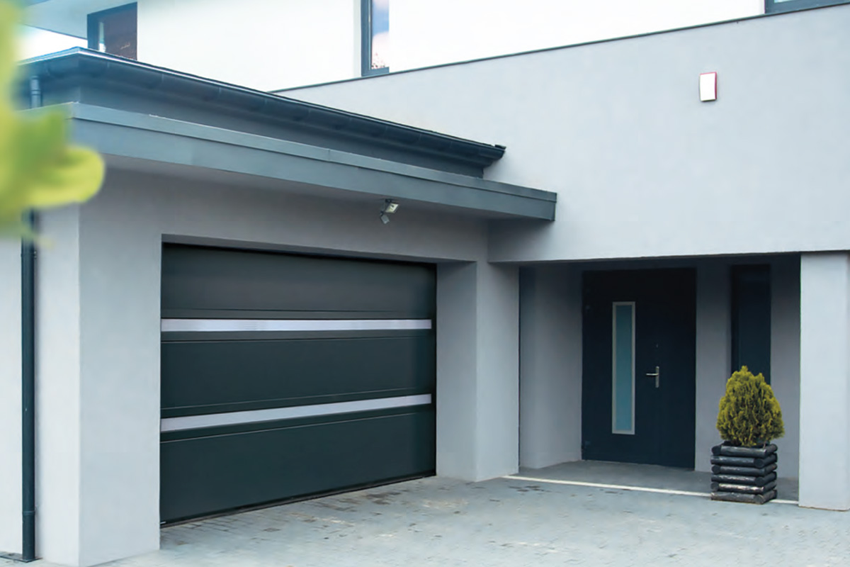 Showroom portes de garage à Mérignac